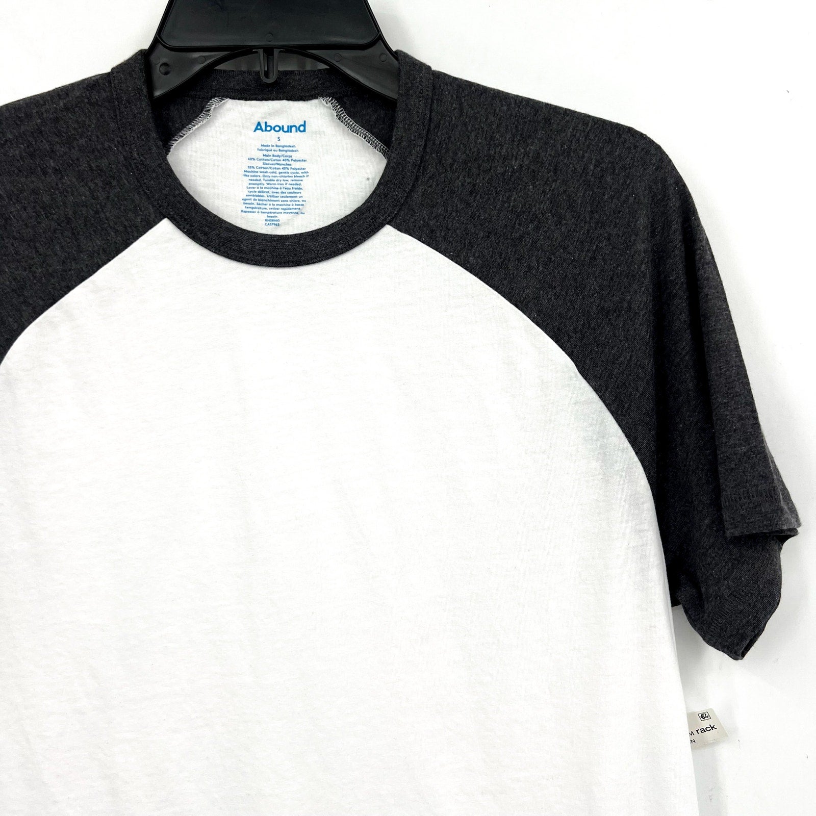 ABOUND Men's Raglan Baseball T-shirt Small White Grey Crewneck Short Sleeve NWOT