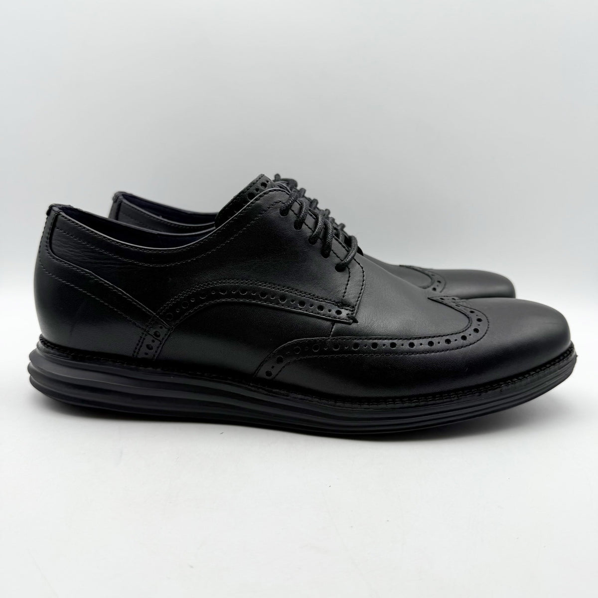 Cole Haan Mens Original Grand Wing Tip Oxford Shoes SIZE 11 M Black Leather NWOB
