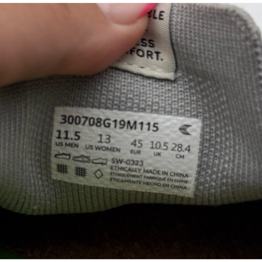 Cariuma Mens IBI Slip On Sneakers US 11.5 EU 45 Grey Knit Bamboo NIB