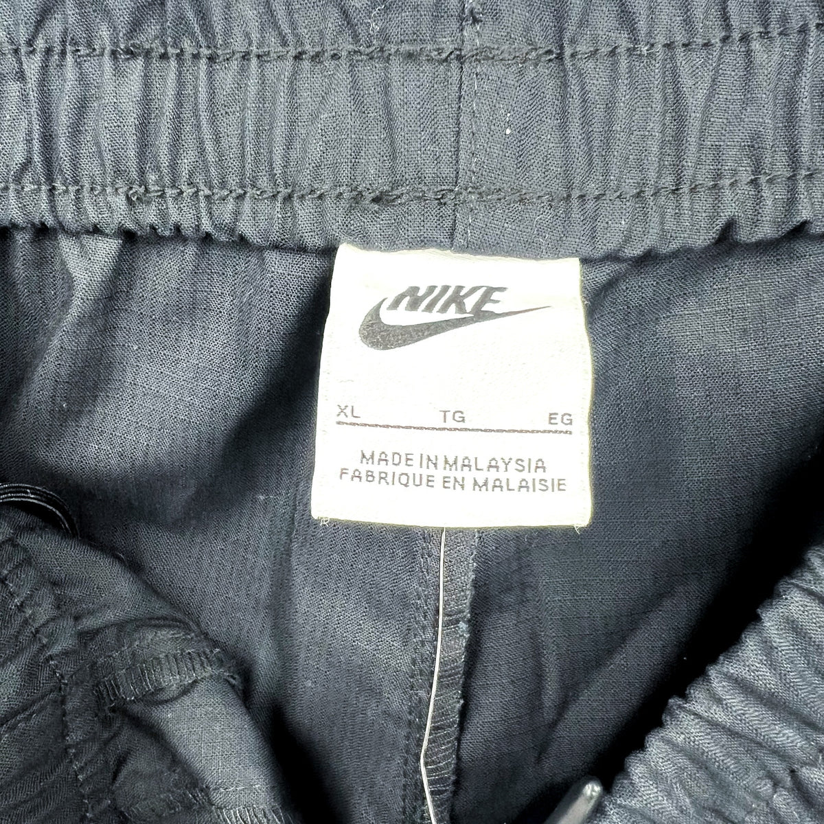Nike Womens Sportswear Everything Wovens Cargo Pants XL Black Mid-Rise NWT