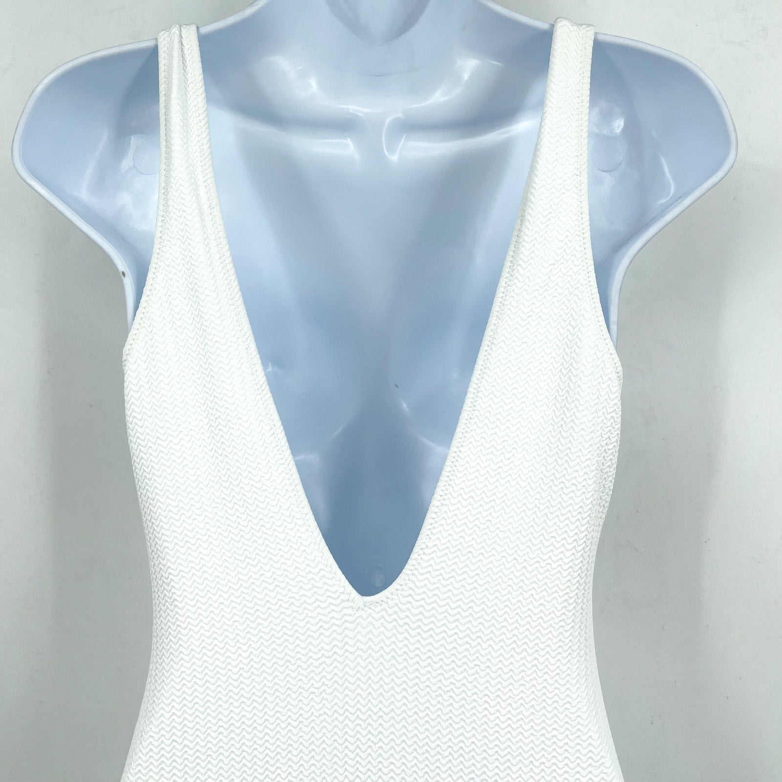 SEAFOLLY Womens Sea Dive Deep V Neck One Piece Swimsuit Size 8 White Stretch NWT