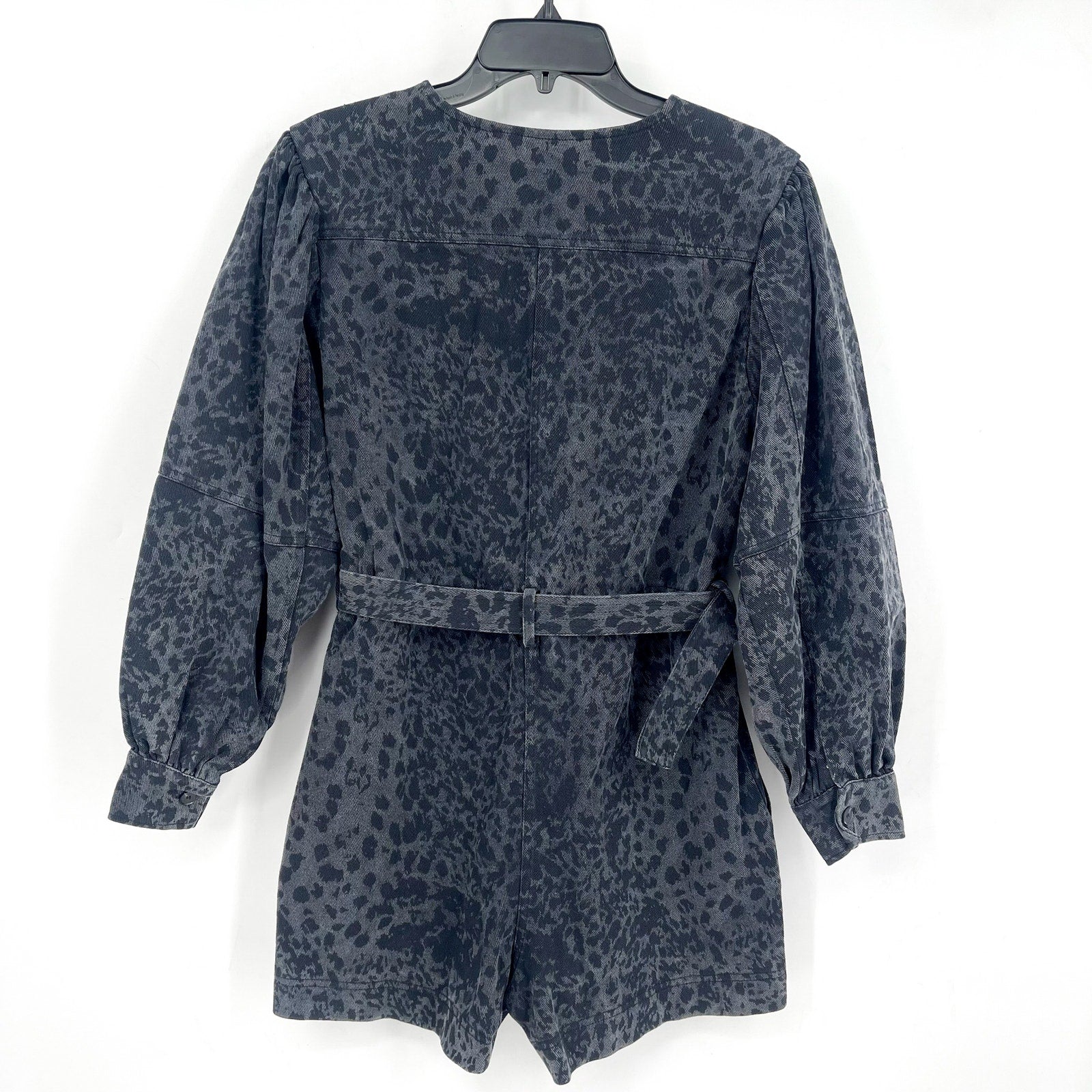 EN SAISON Womens Harlow Denim Romper Small Grey Charcoal Animal Print Belted NWT
