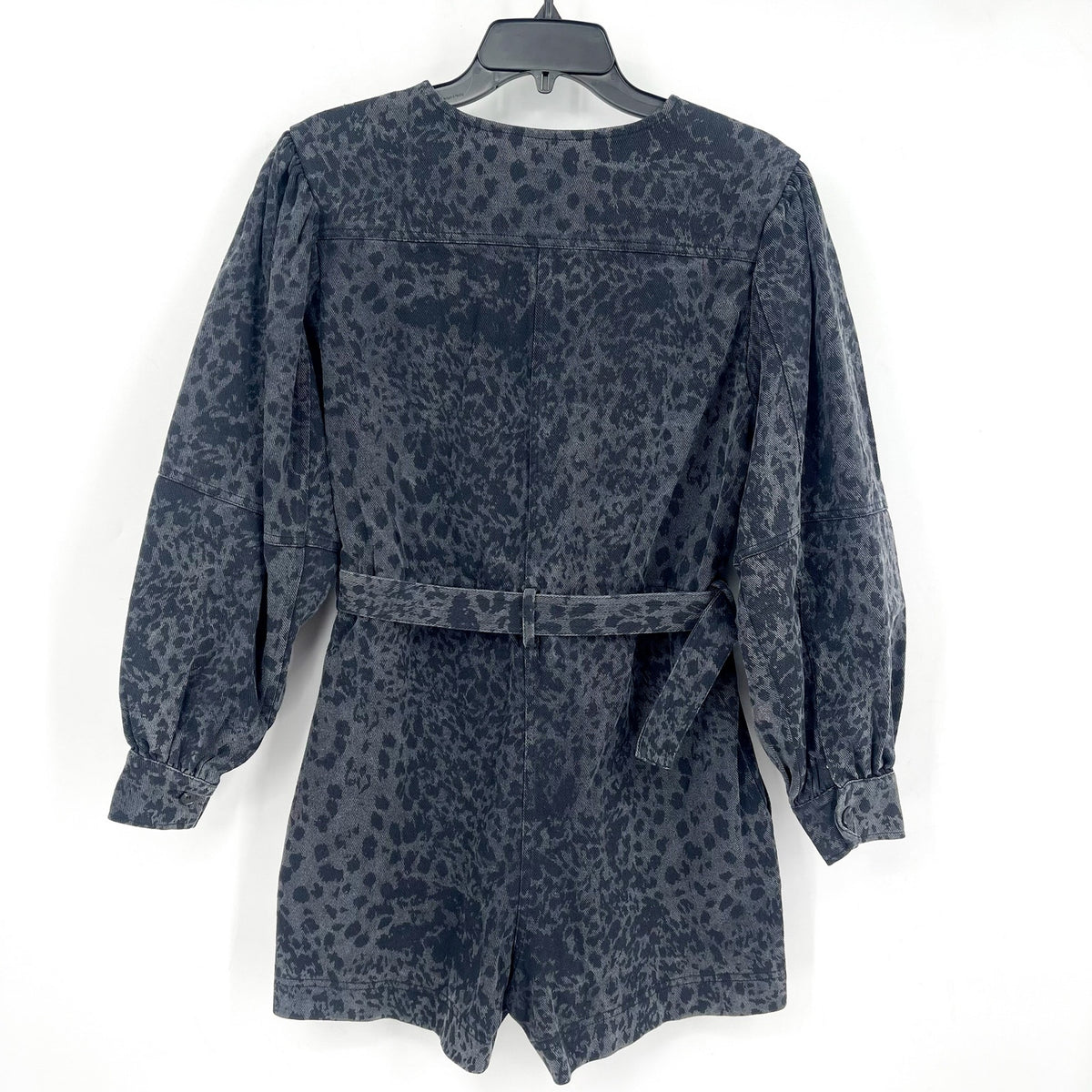 EN SAISON Womens Harlow Denim Romper Small Grey Charcoal Animal Print Belted NWT