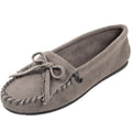 Minnetonka Womens Kilty Hardsole Moccasins Size 8 Grey Suede Slip-On NIB