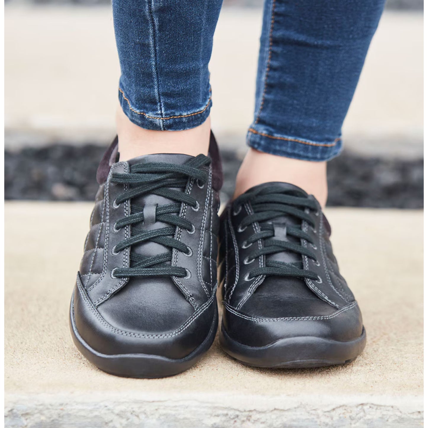 Anodyne Womens No. 75 Casual Sport Sneaker US 9.5 Wide EU 39.5 Black Leather