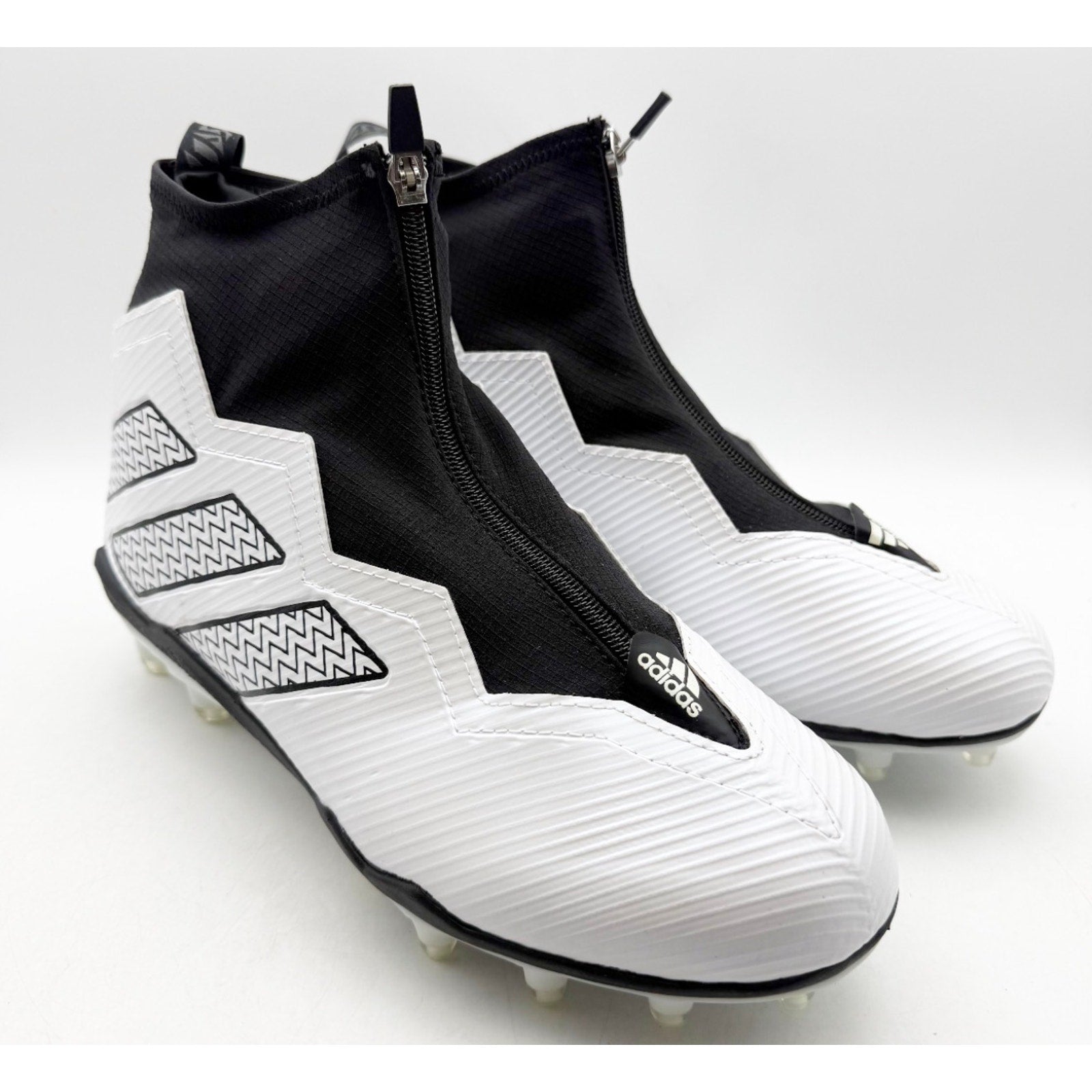 ADIDAS Men's Nasty 2.0 Football Cleats Size 11.5 White Black Zipper GV8306 NWOB