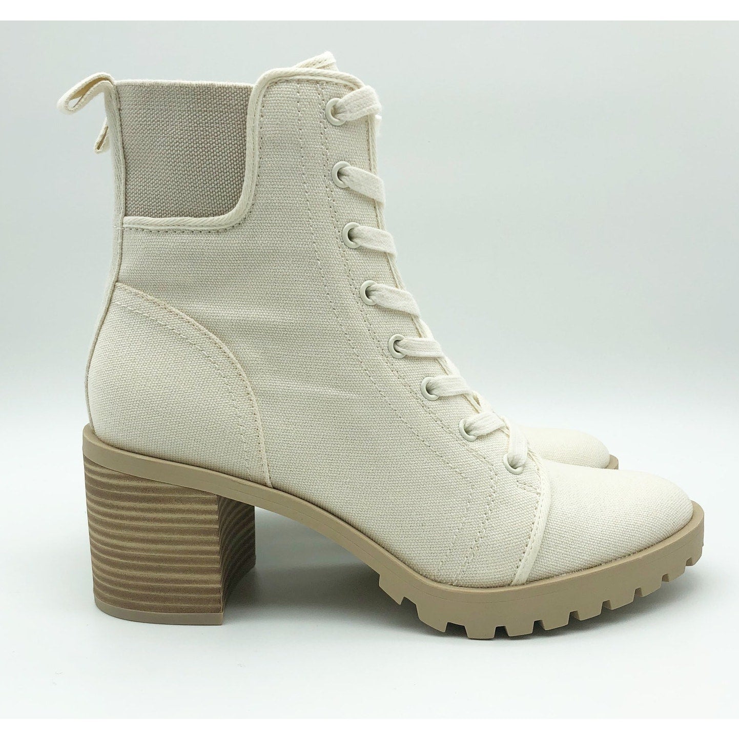 Dolce Vita Womens Canvas Combat Boots Size 11 Off White Stacked Heel NWOB