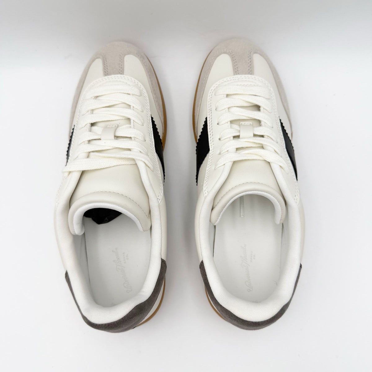 Universal Thread Womens Spencer Fashion Sneakers Size 6 White Black NWOB