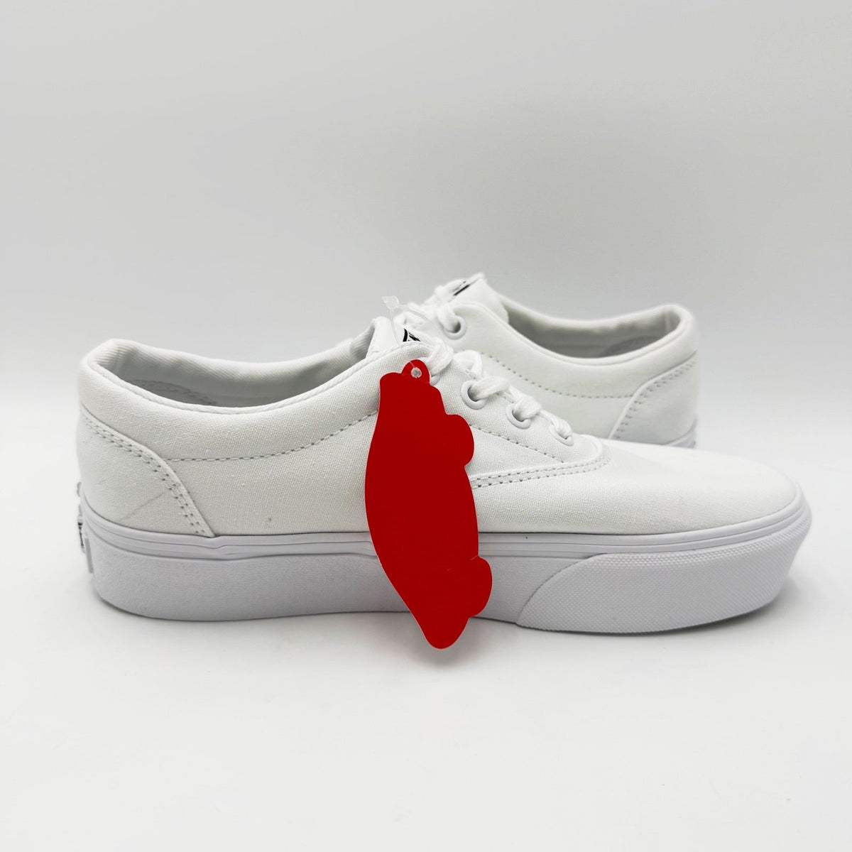 Vans Womens Doheny Platform Casual Sneakers Size 7.5 White Canvas NWT