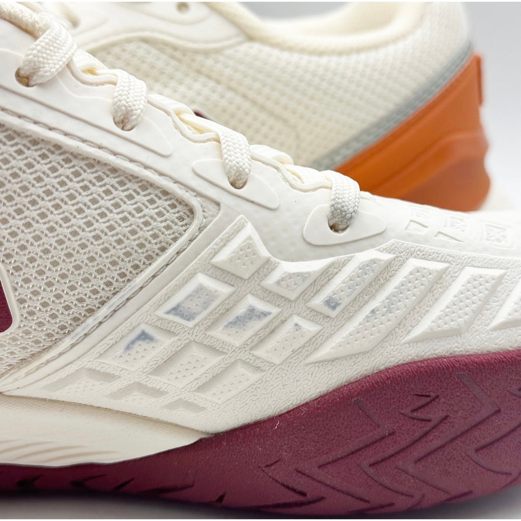 FILA Women's Axilus 3 Athletic Shoes Size 9 Off White Orange Court NWOB