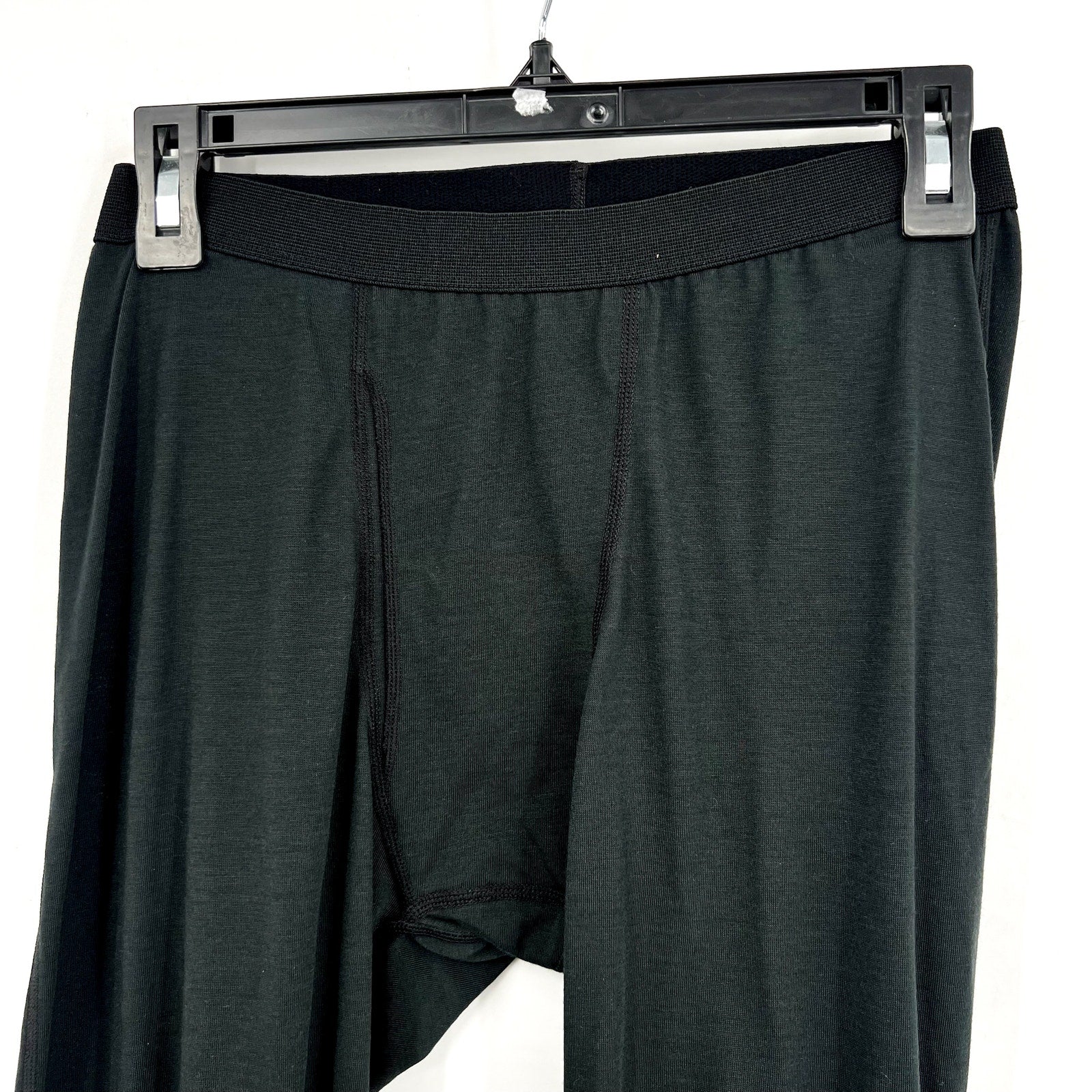 HOT CHILLYS Men's Pepper Skins Bottom Base Layer Medium Black NWOT