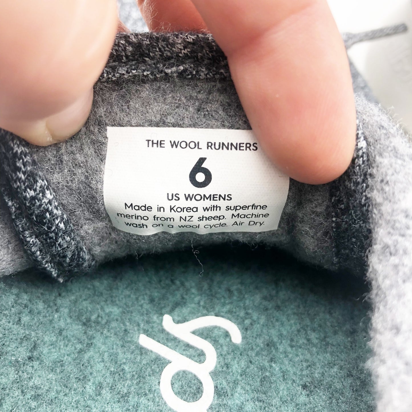 AllBirds Womens Wool Runner Sneaker Size 6 Natural Grey NWB