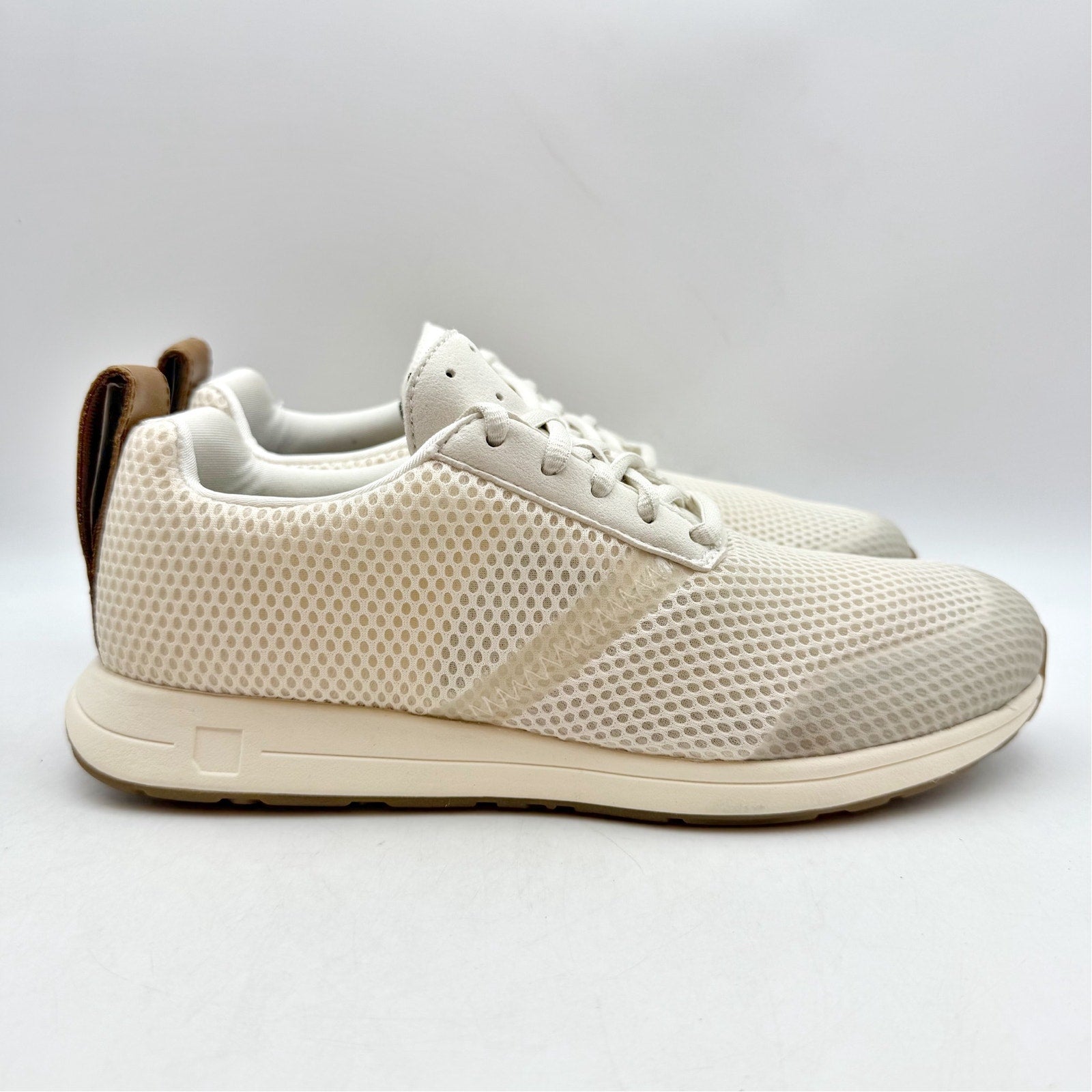 YORK Athletics Womens The Henry Runner Athletic Shoes US 7.5 Bone White NIB