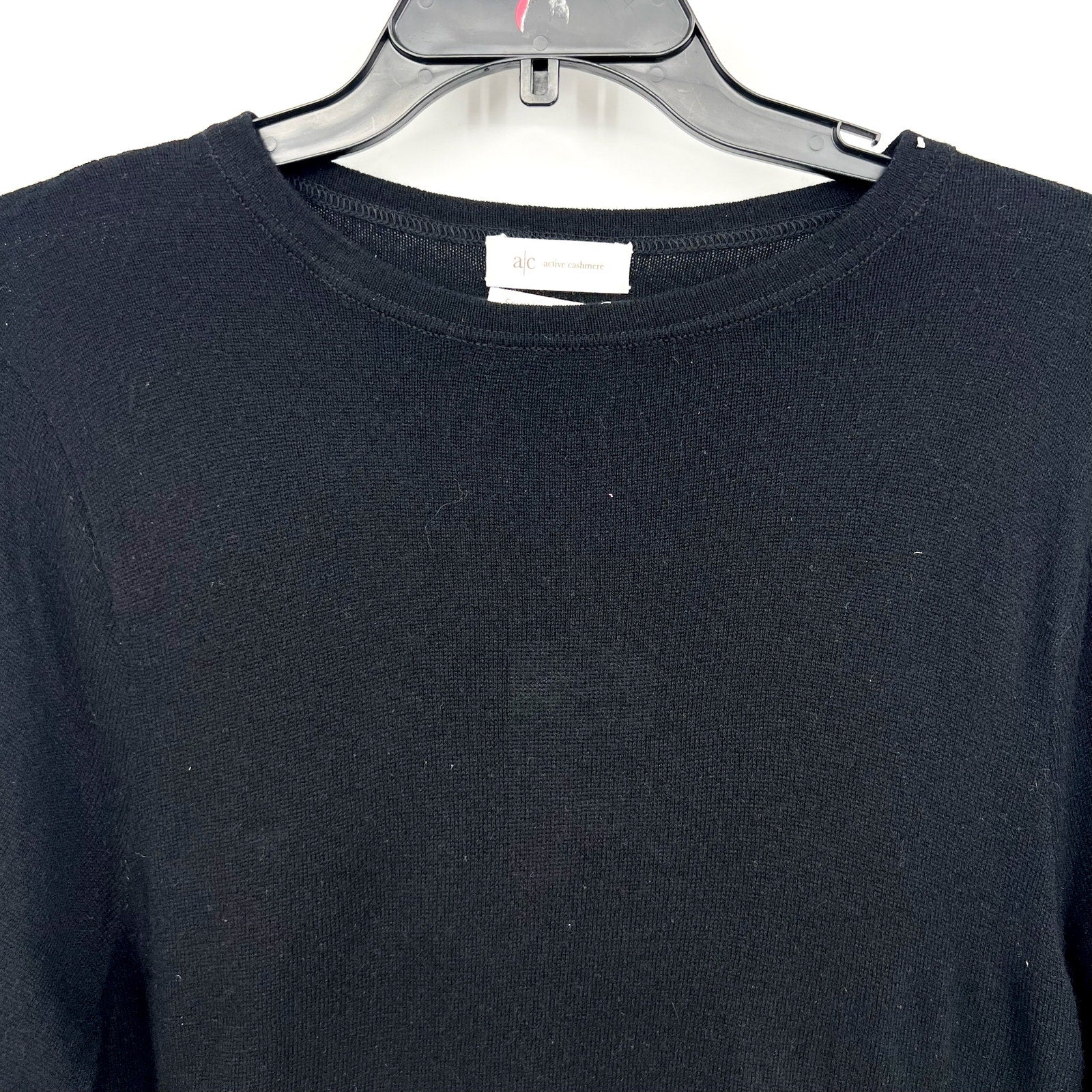 ACTIVE CASHMERE Crewneck Sweater Sweatshirt Small Black Cashmere Scottish NWT