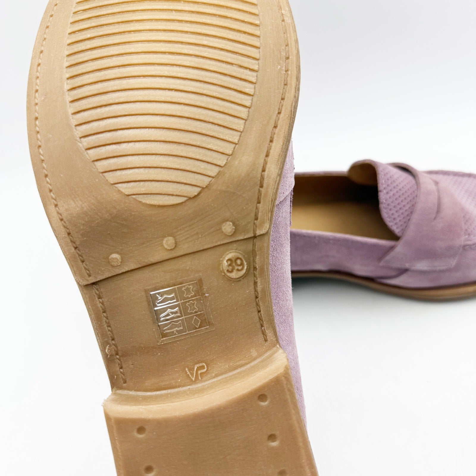 Miz Mooz Womens Gracie Loafer Size EU 39 US 8.5 Purple Suede Pump Heeled NIB