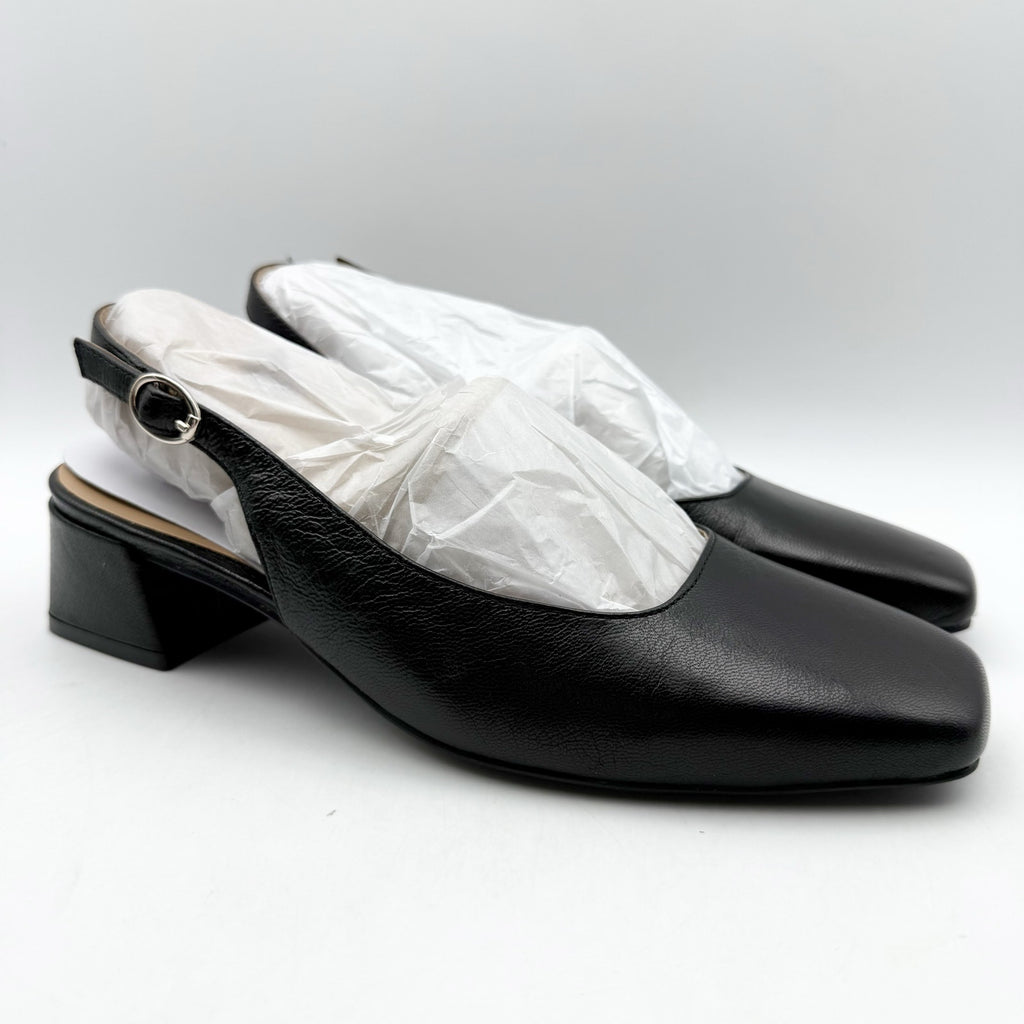 NATURALIZER Womens Jayla Low Slingback Pumps Size 6 WIDE Black Leather Heels NIB