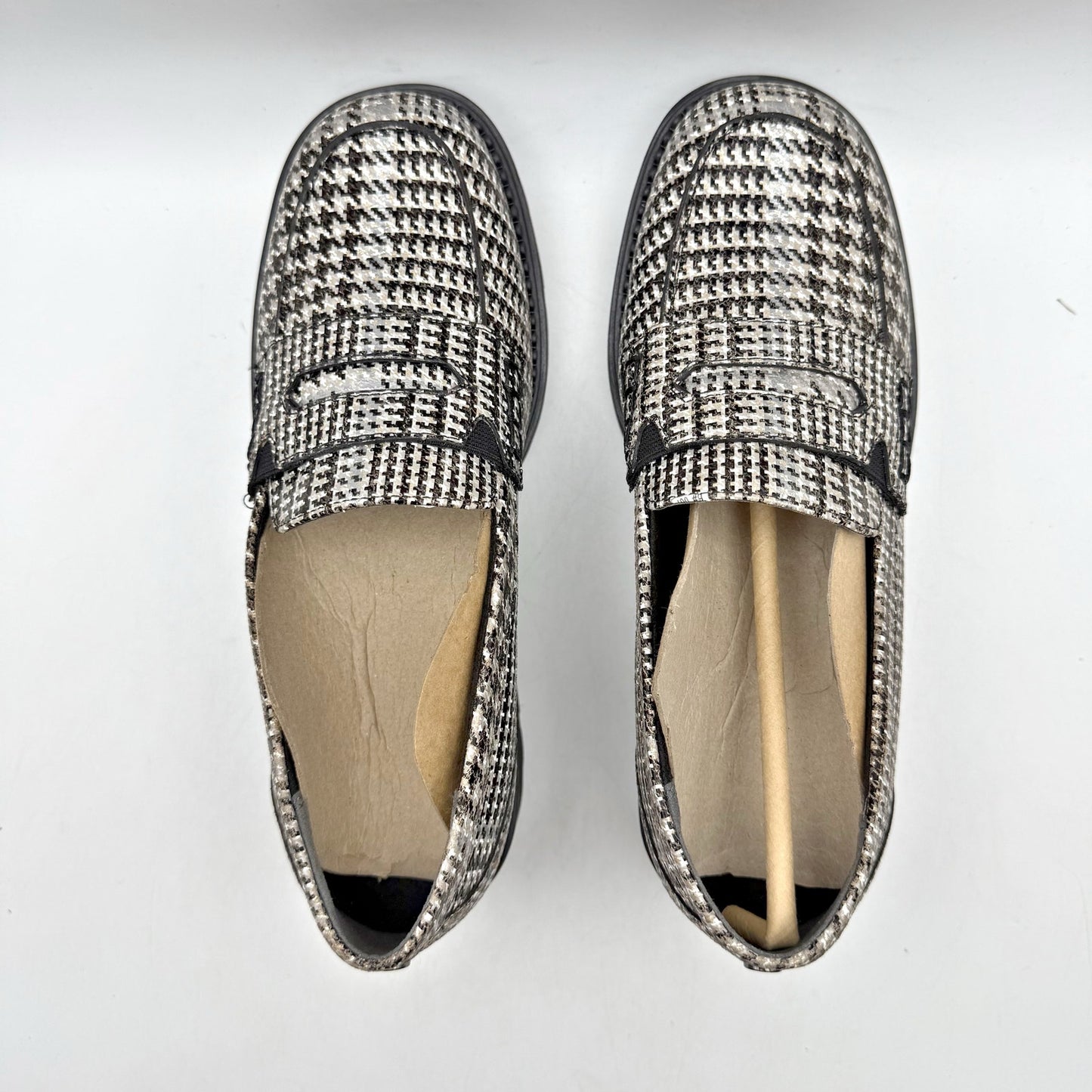 Vionic Womens Fillmore Heeled Loafers US 6 M EU 36 Black White Suede NIB