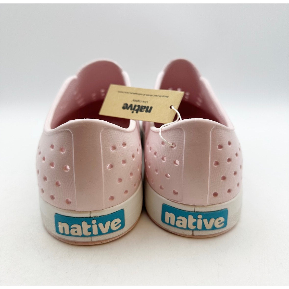 NATIVE Adult Jefferson Slip-On Shoes Mens 9 Womens 11 Milk Pink Shell White NWOB