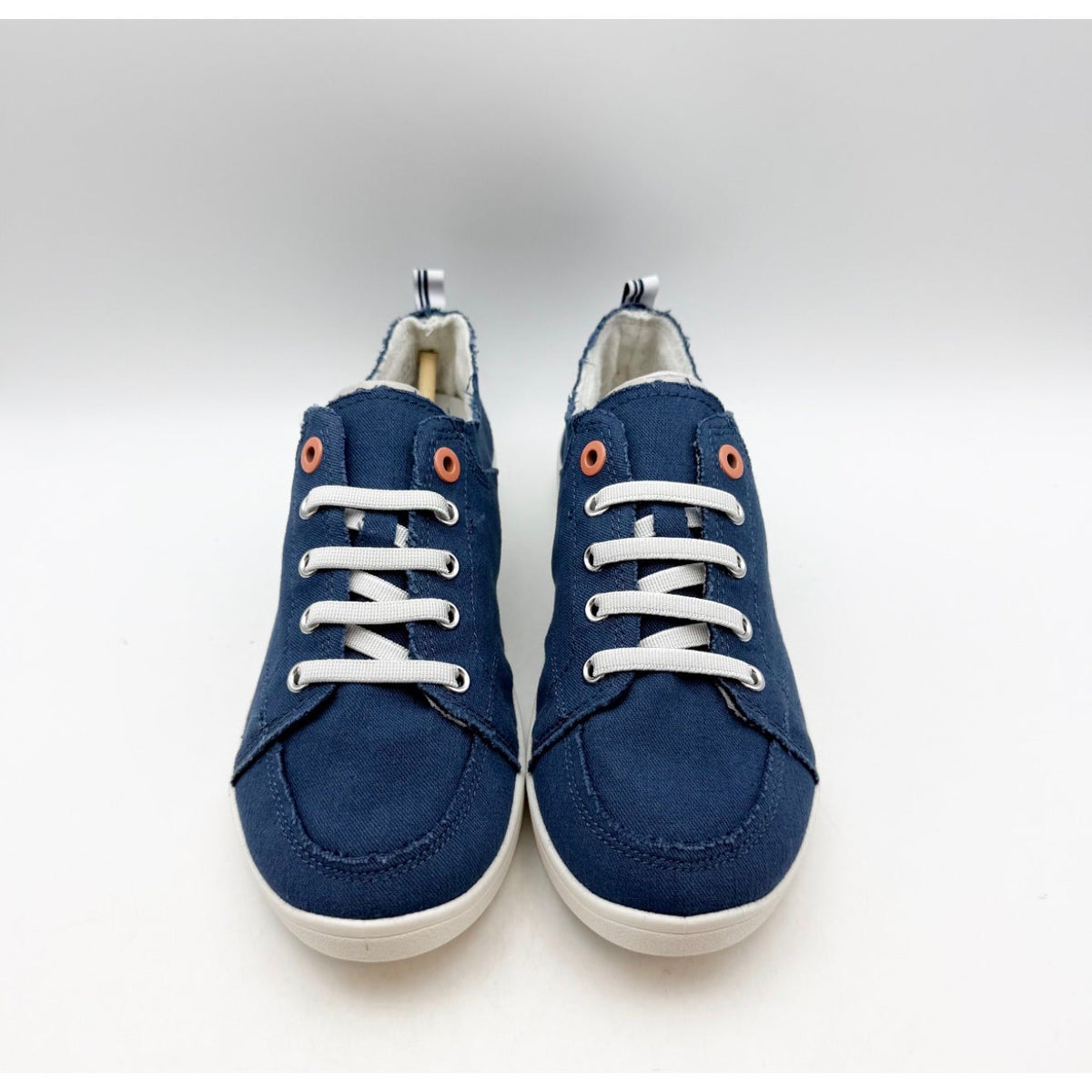 Vionic Womens Beach Pismo Sneakers Size 7.5 WIDE Navy Blue Cotton Canvas NIB