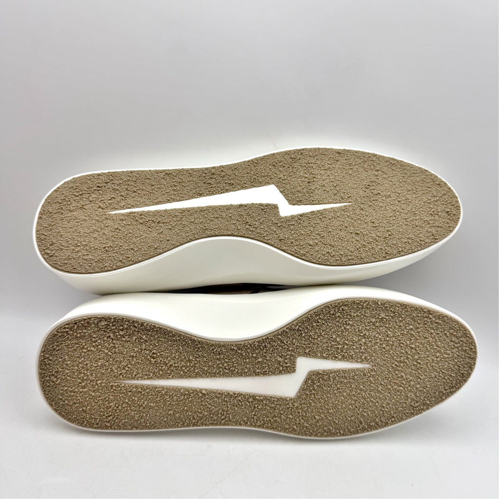 Wolf & Shepherd Cruise Slip On Shoes Mens 7.5 Womens 9 Gray White NIB
