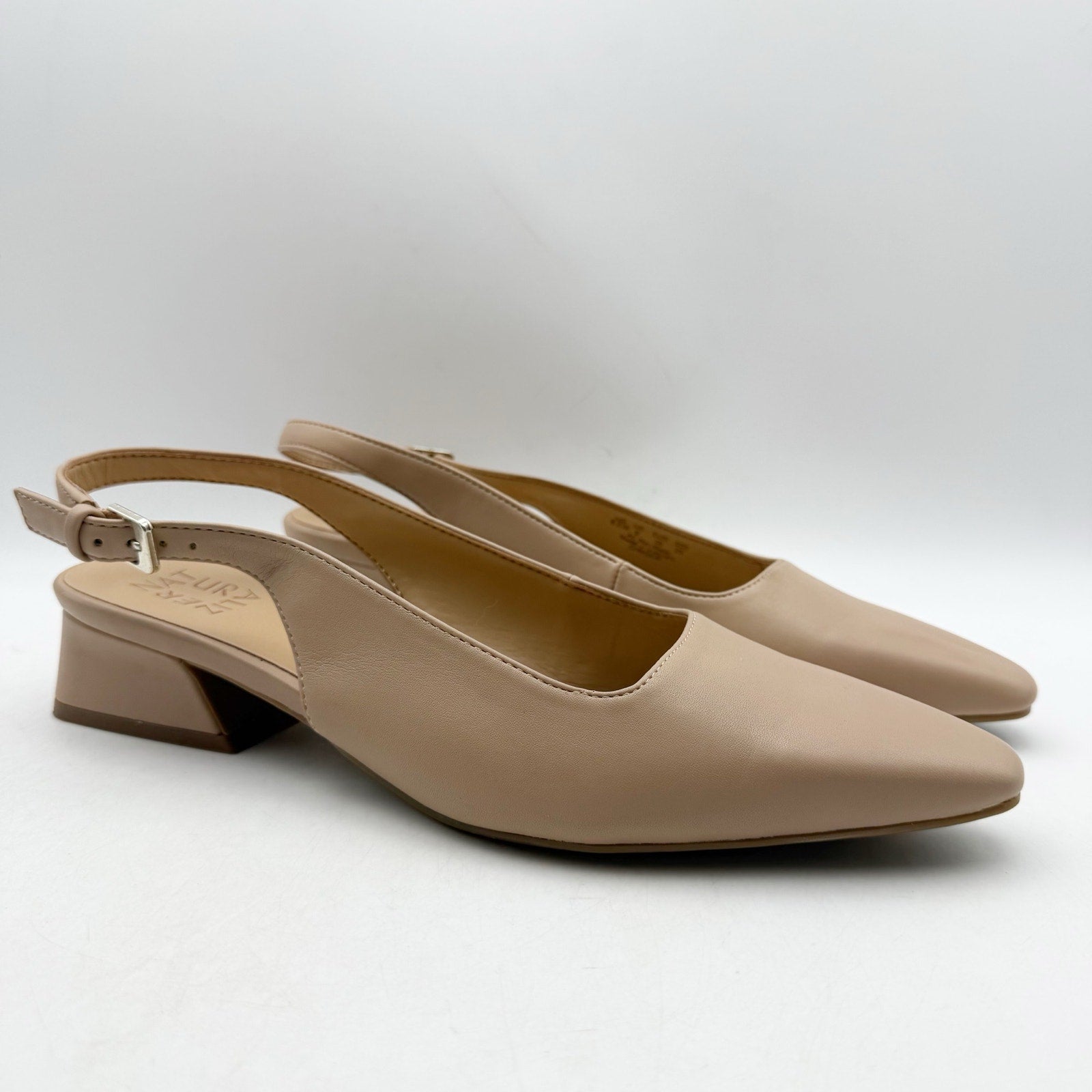 Naturalizer Womens Ginger Slingback Pumps Size 8.5 WIDE EU 39 Beige Nude NWOB