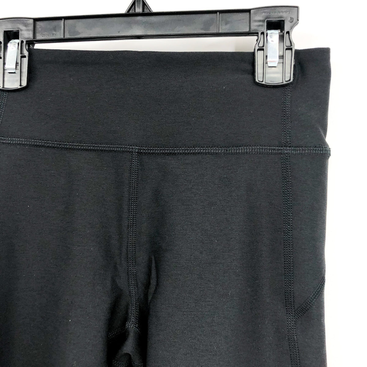 OUTDOOR VOICES Women's Warmup 10" Shorts XS Black Stretch Mid Rise Biker NWT