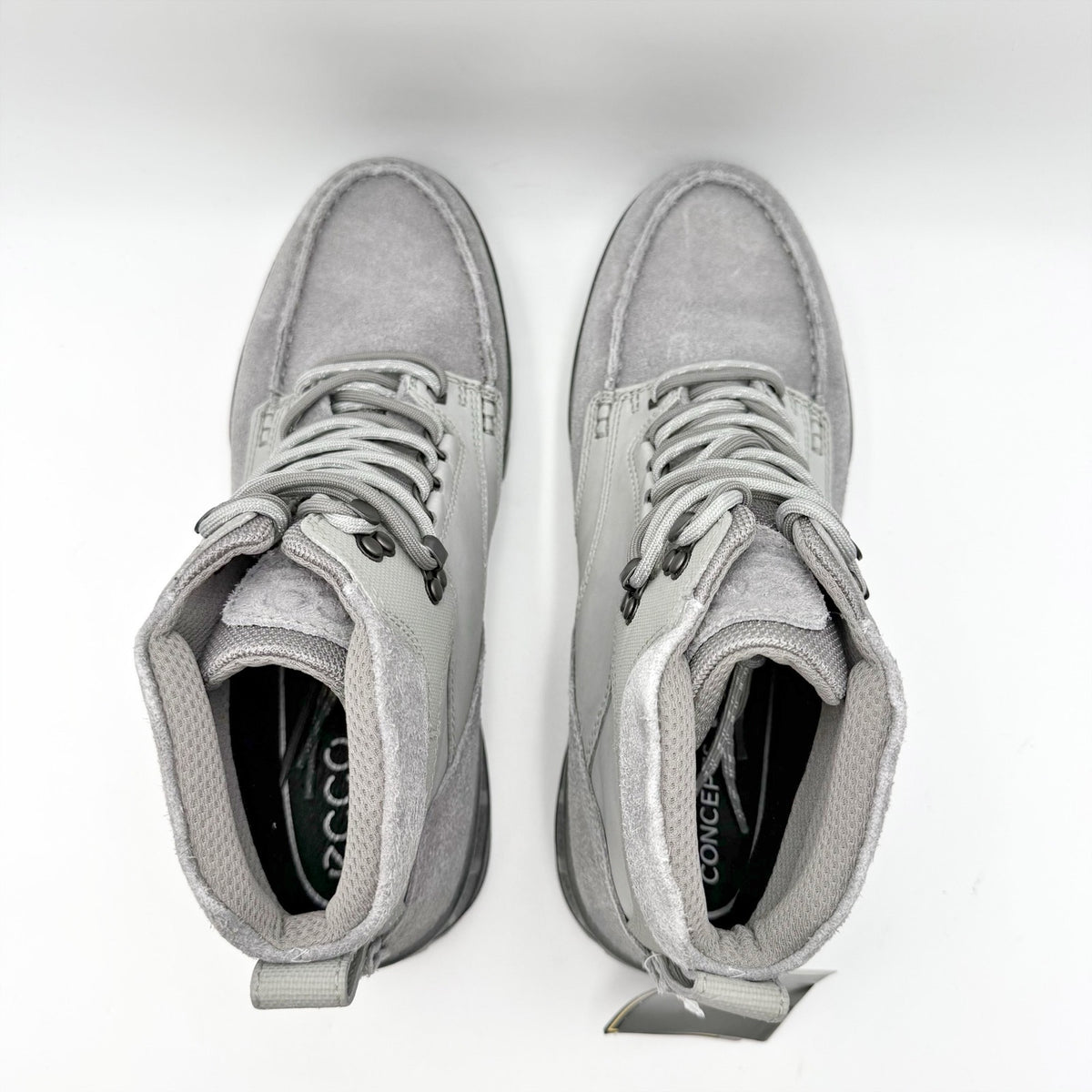 ECCO X Concepts Mens Track 25 Boots EU 44 US 10-10.5 Grey Leather Gortex NWT
