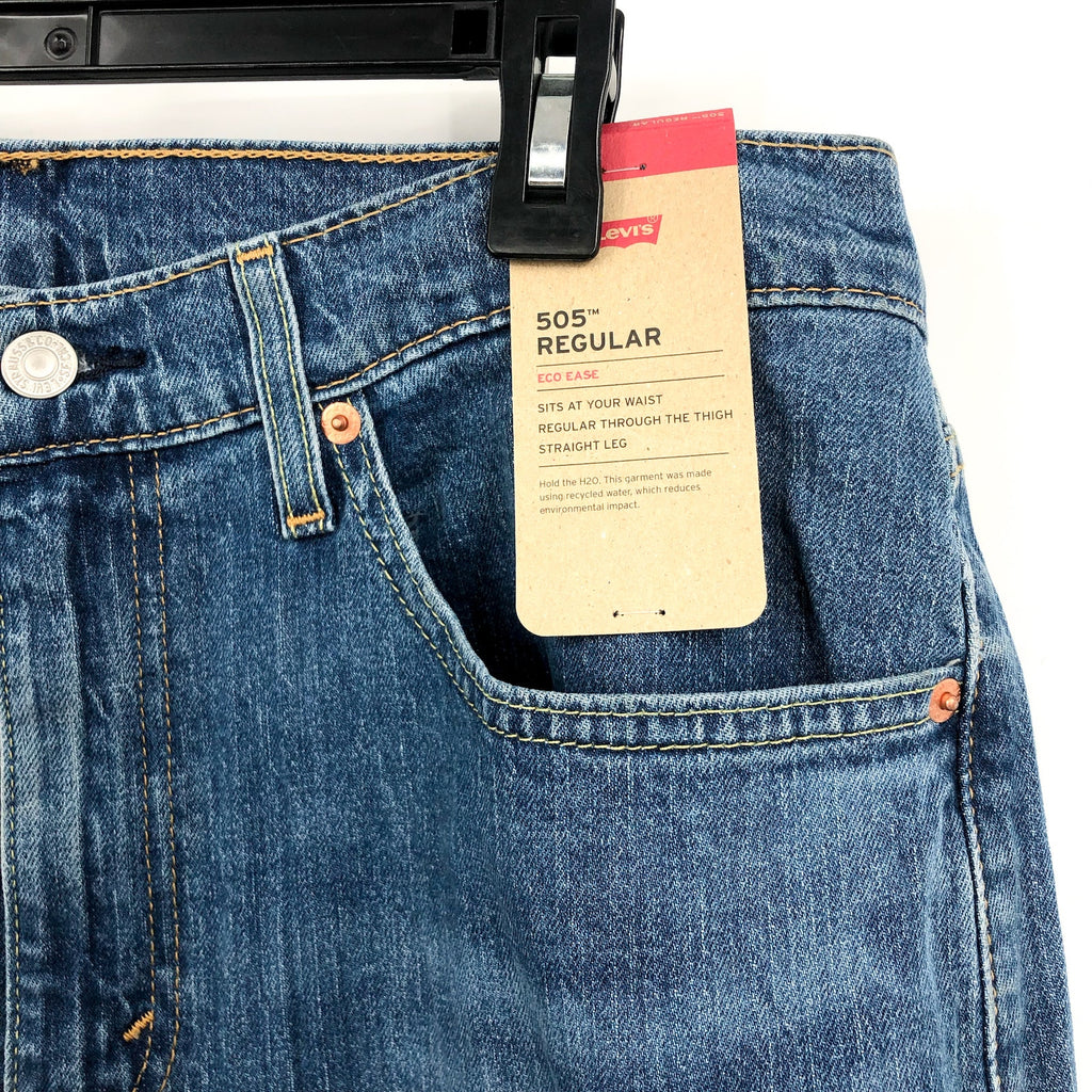 LEVI'S Men's 505 Regular Fit Jeans 34x34 Medium Blue Fremont NWT 00505-2217