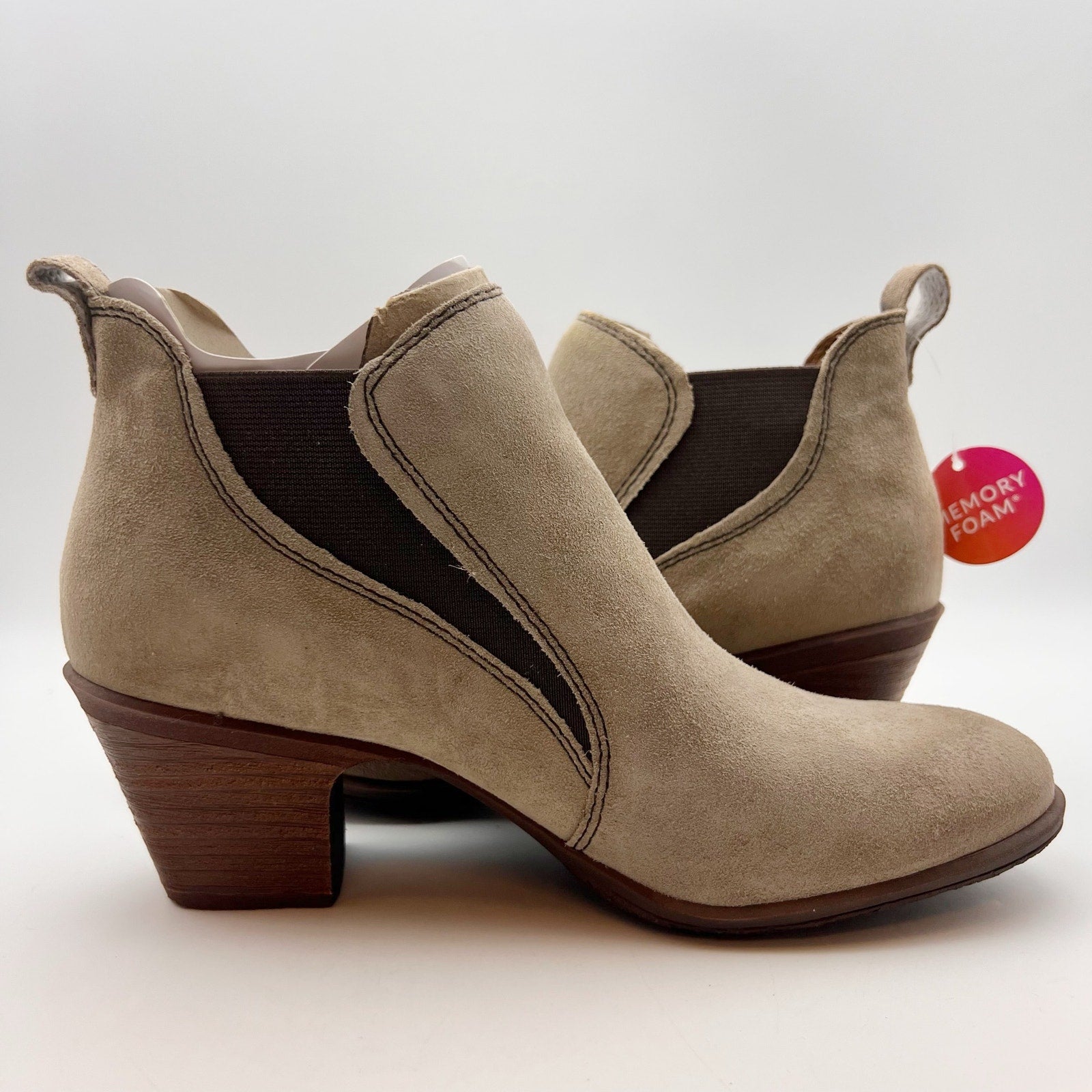 Comfortiva Womens Bailey Ankle Booties Size 8.5 EU 40 Tan Light Grey Leather NIB