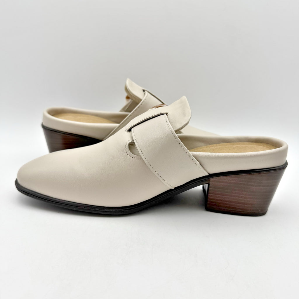 Naot Womens Choice Clogs EU 37 US 6 Ivory Beige Leather Buckle Heel NWOB