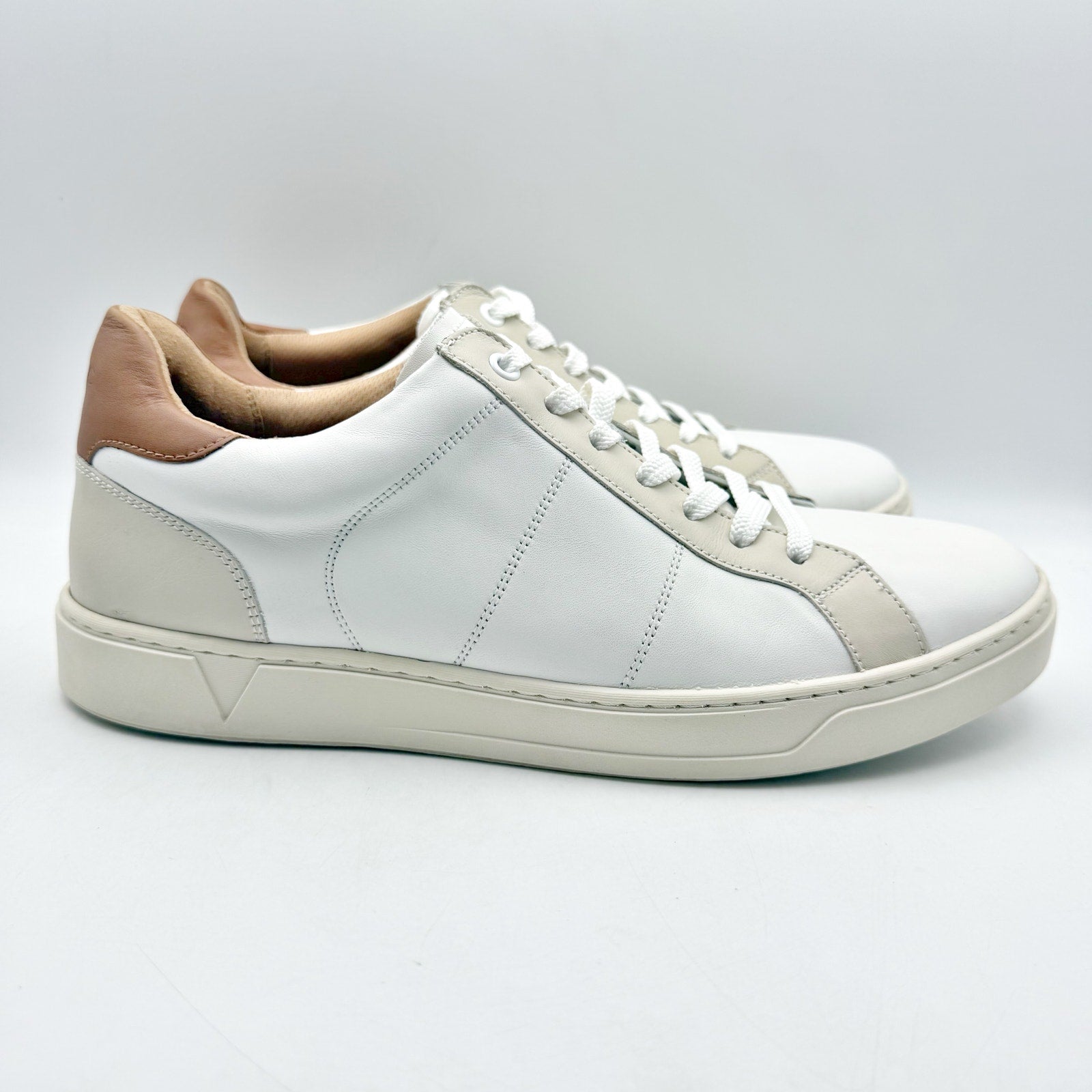 Vionic Mens Lucas ll Sneakers US 11 EU 44 White Leather Comfort Orthotic NWOB