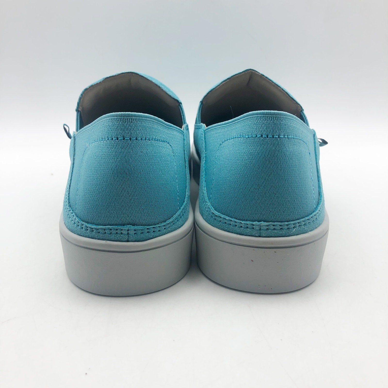 Spenco Womens Saylor Slip On Sneakers Size 9 Aqua Sea Blue Leather NIB