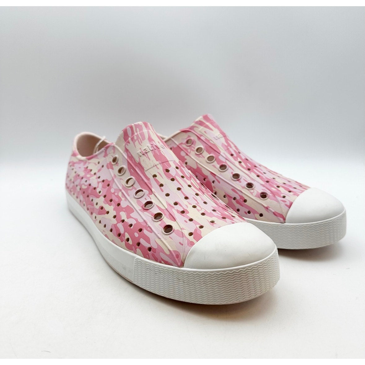 Native Men's Jefferson Slip On Shoes Size 10 Pink White EVA Waterproof NWOB