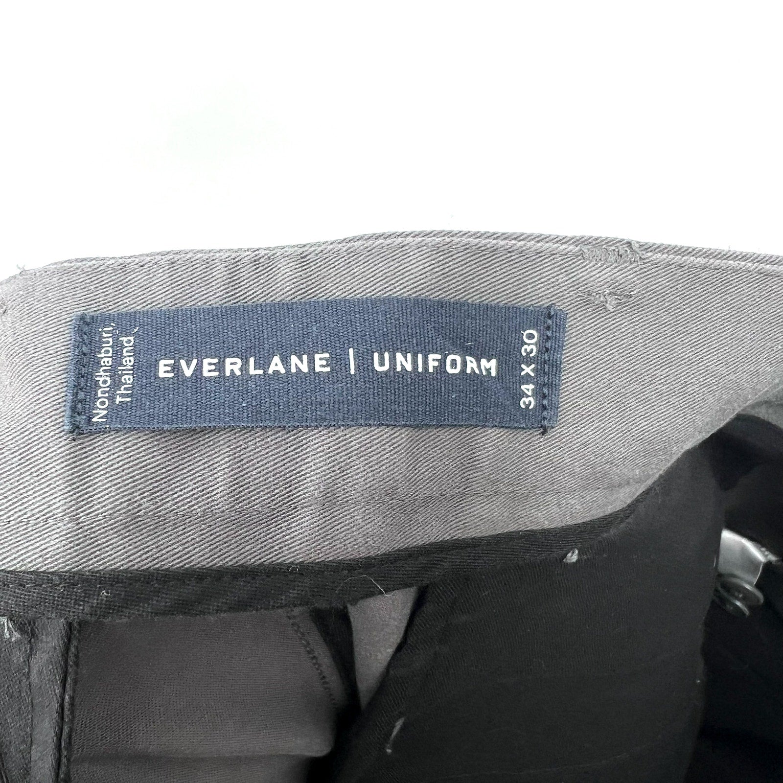 EVERLANE Uniform Mens Performance Chino Pants 34x30 Slate Grey Athletic Fit NWT