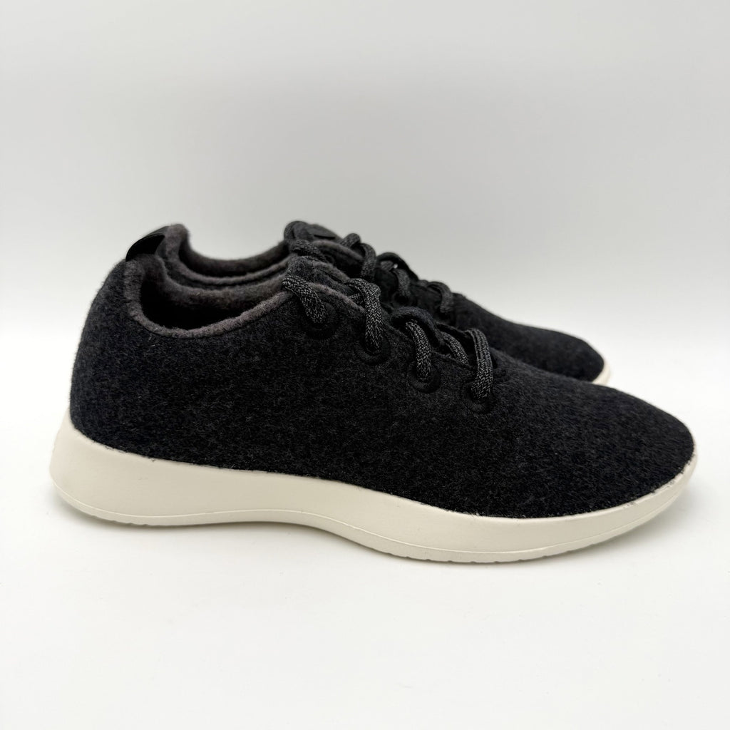 AllBirds Womens Wool Runner Sneakers US 7 EU 37 Black Athletic NIB