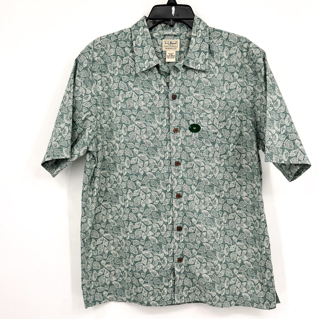 L.L. BEAN Men's Tropics Woven Shirt Medium Green Sea Shells Short Sleeve NWT