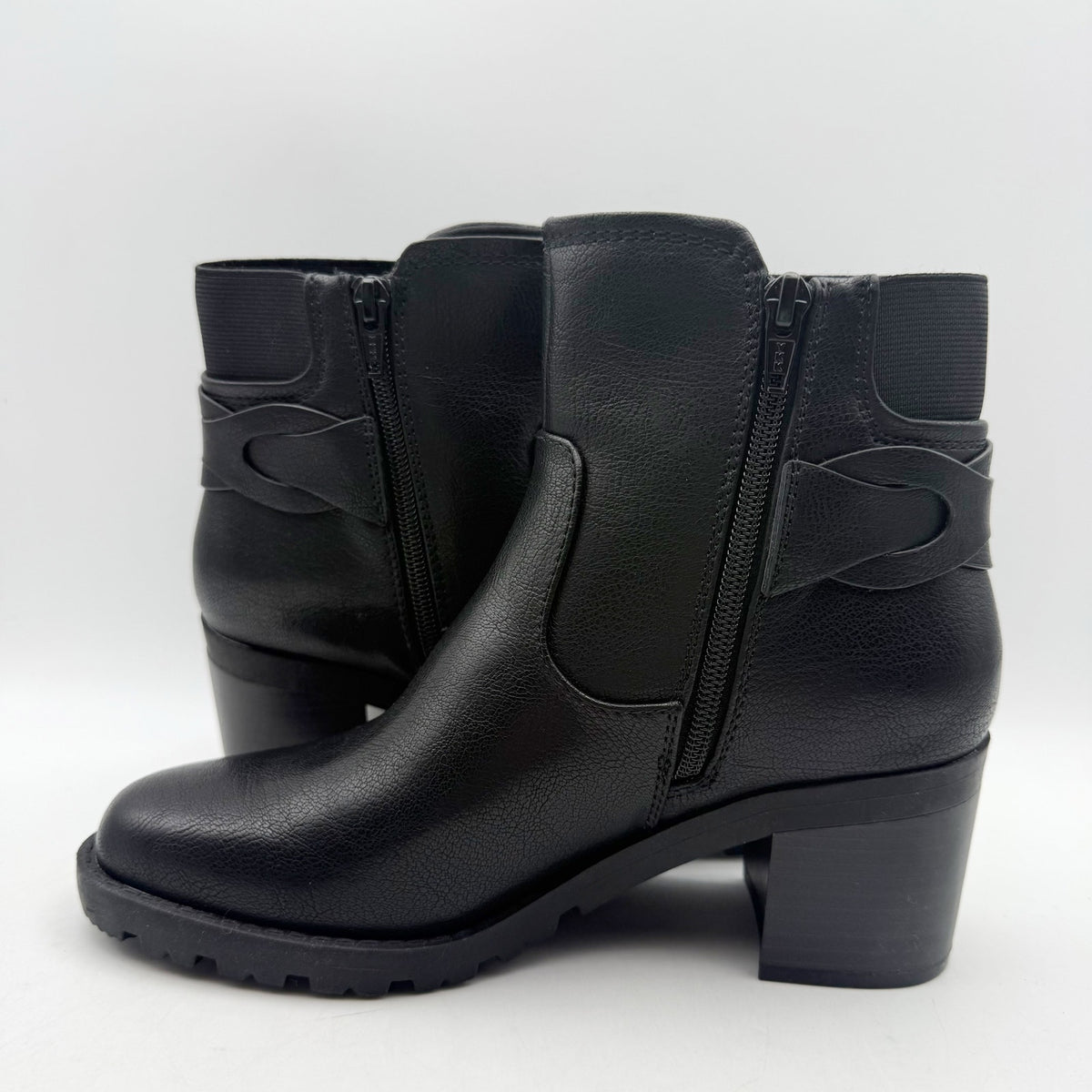 Baretraps Womens Dezzi Ankle Bootie Size 6.5 M EU 37 Black Boots NWOB