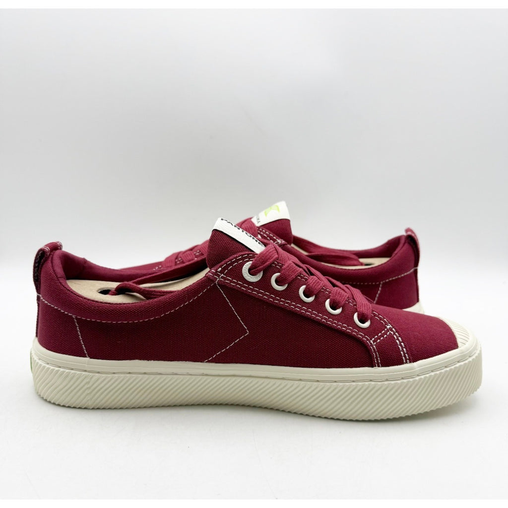 Cariuma OCA Low Canvas Sneakers Womens 9 Mens 7.5 Pantone Ruby Wine Red NIB