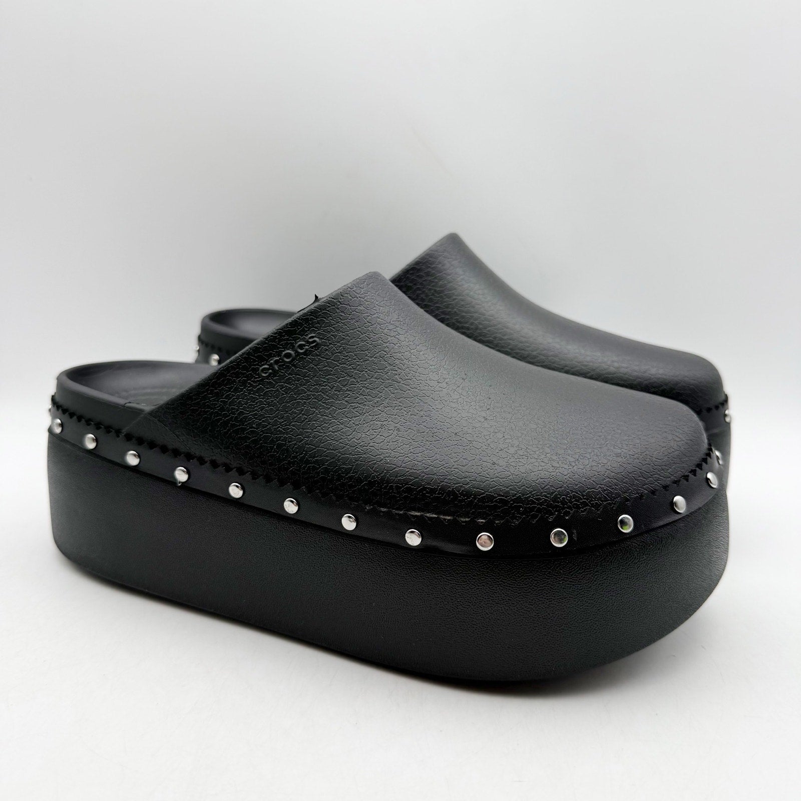 Crocs Womens Dylan Platform Clogs US 7 EU 37.5 Black Studded NIB