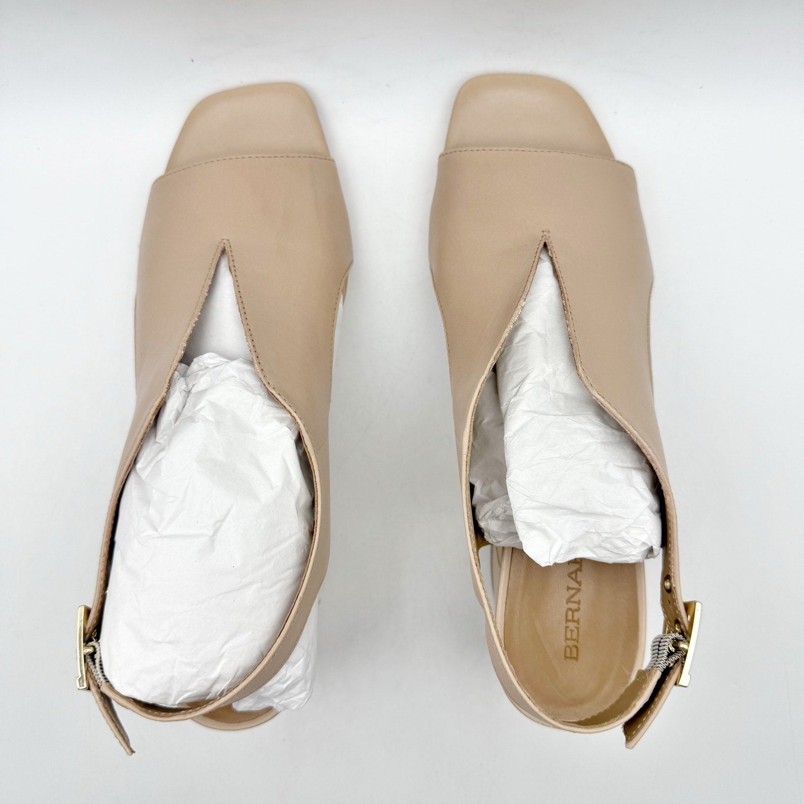 Bernardo Footwear Womens Bedford Heels US 8.5 M Blush Nude Leather NIB