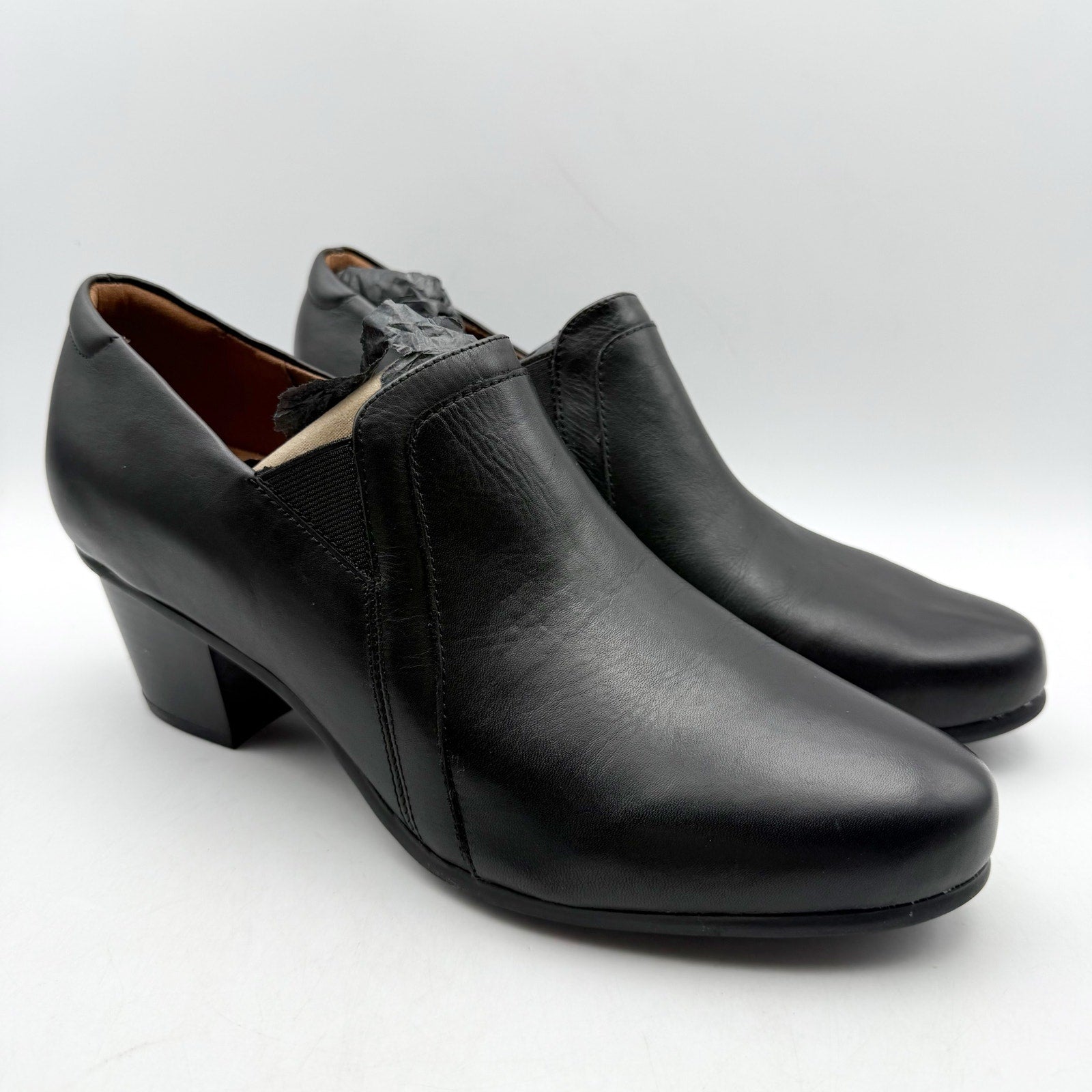 Cobb Hill Womens Winny Pumps US 11 Wide Black Leather Slip On NWOB