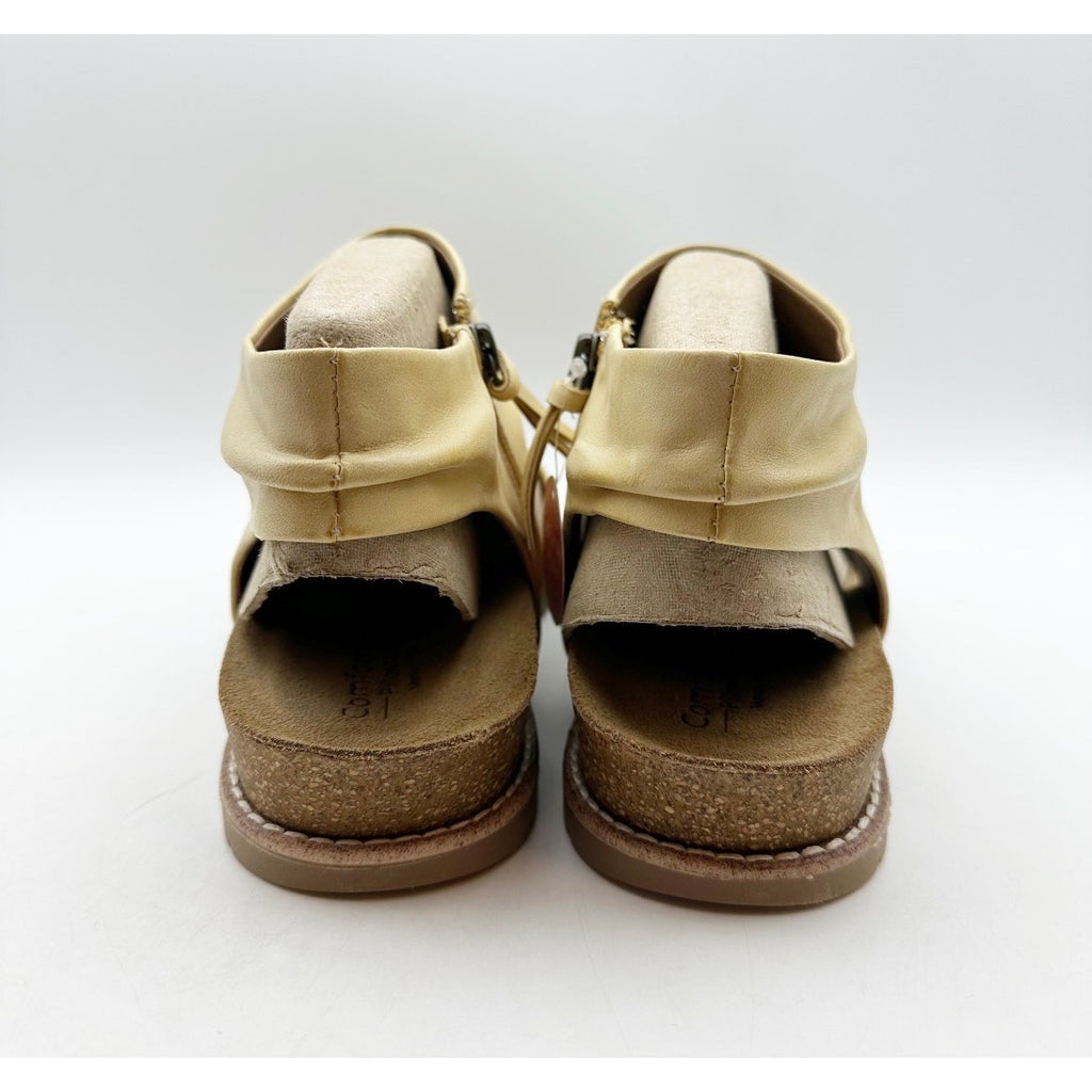 COMFORTIVA Womens Gale Sandals Size 9.5 Mexico Yellow Leather Memory Foam NIB