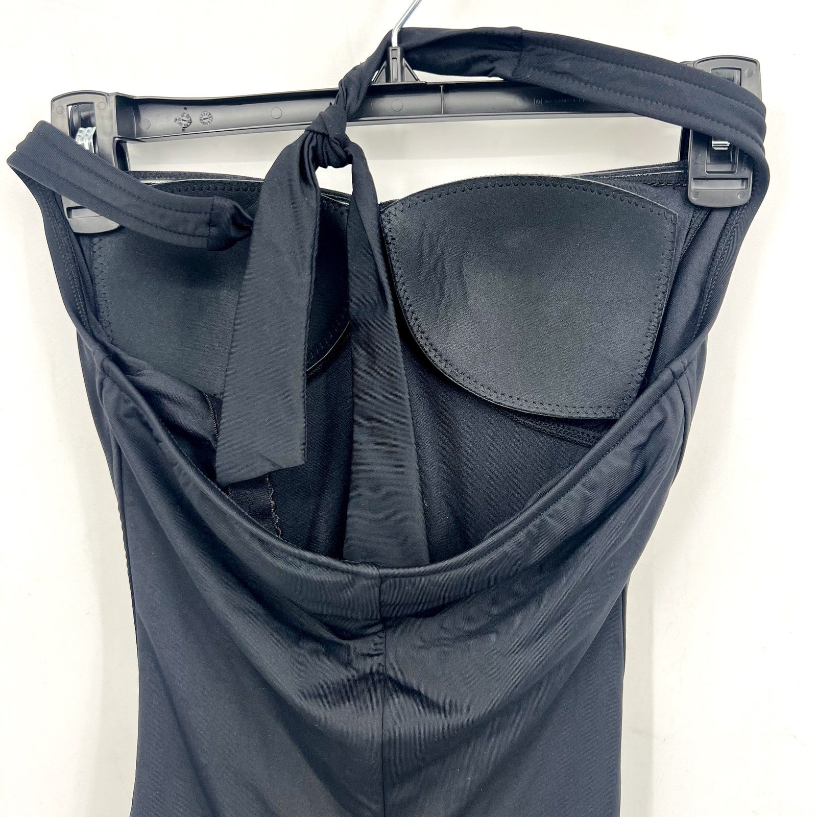 SEAFOLLY Twist Front Boyleg One Piece Swimsuit Size 4 Black Halter Soft Cup NWT