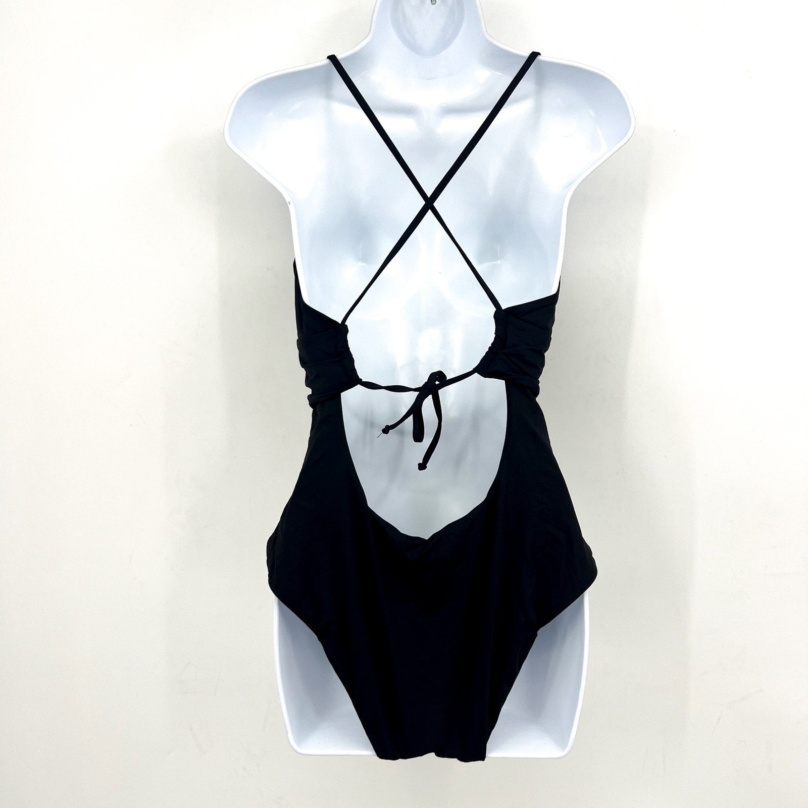 BECCA Women’s Color Code Plunge One Piece Swimsuit Large Black U Ring NWT
