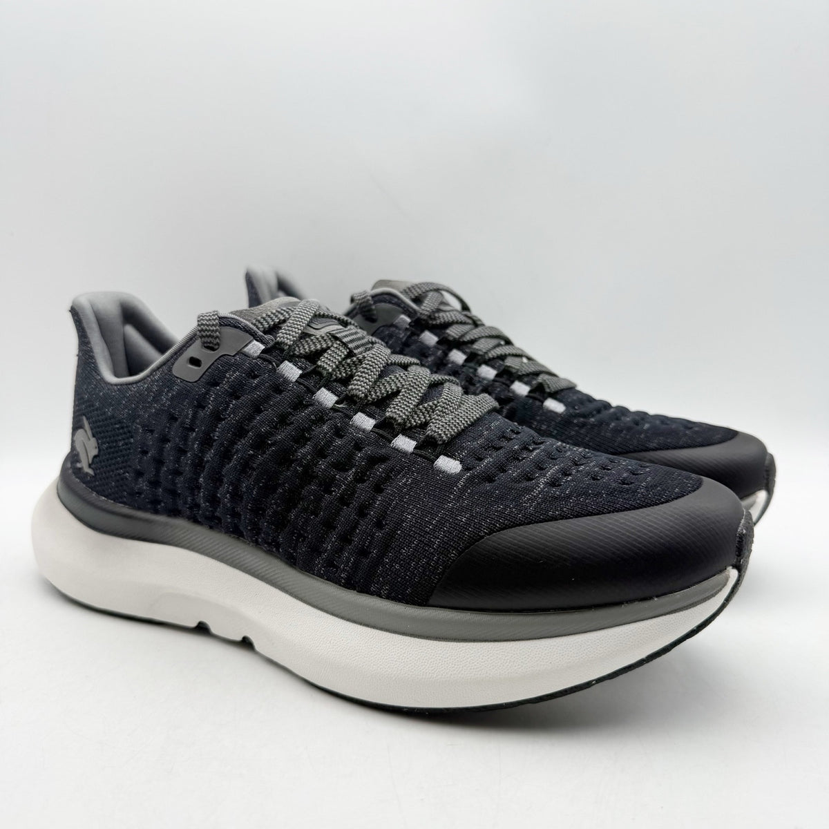 Rabbit Womens Dream Chaser Running Shoes Size 10 EU 42 Black Athletic NIB