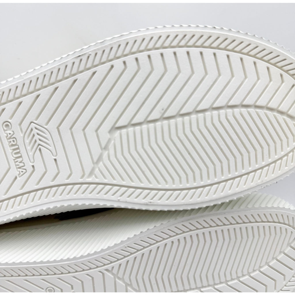 Cariuma X Van Gogh Womens OCA Low Sneaker Size 7.5 Sunflower White Canvas NIB