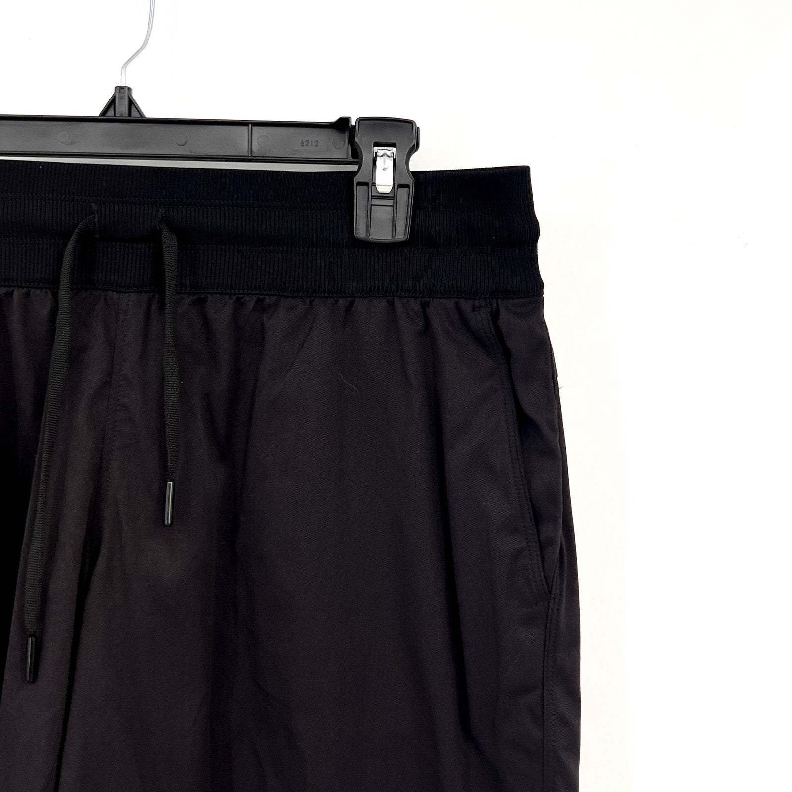 THE NORTH FACE Women's Aphrodite Motion Bermuda Shorts Large Black NWT