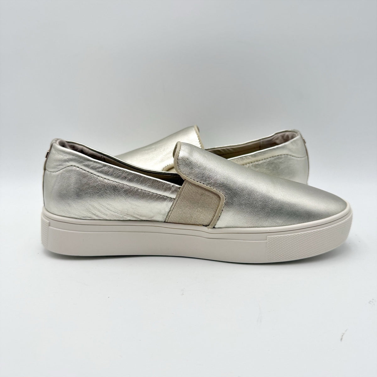 Birdies Womens Swift Casual Sneakers Size 6.5 Gold Metallic Leather Slip On NWOB
