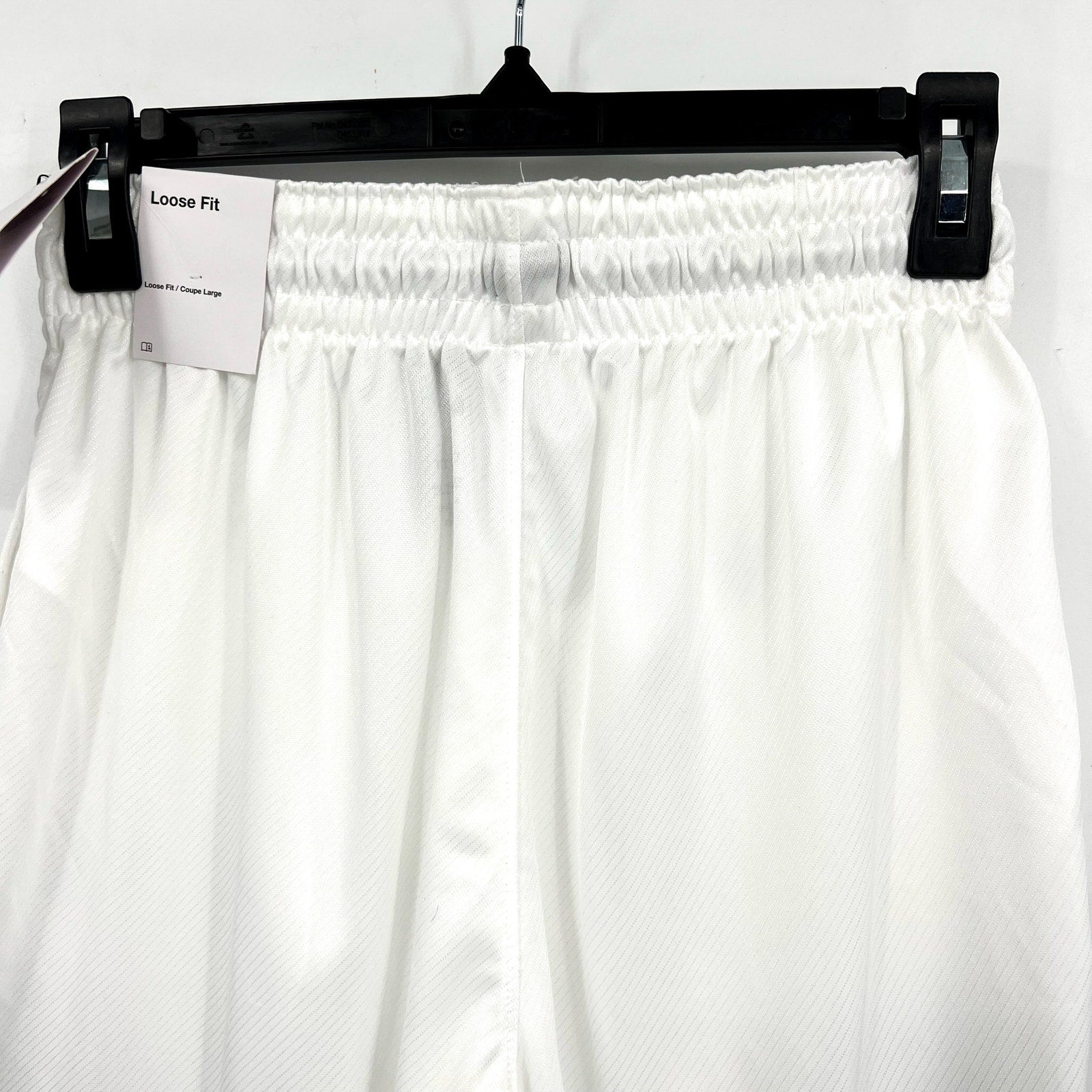 NIKE Women's Dri-FIT ISoFly Basketball Shorts XS White Black Elastic Waist NWT