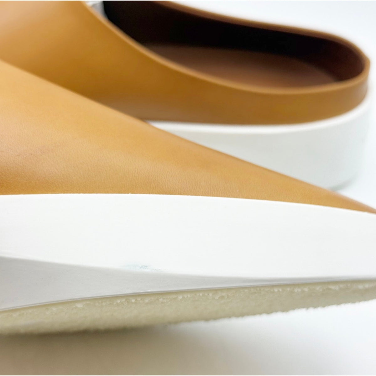 WOLF & SHEPHERD Cruise Mule Slip On Shoes Mens 8 Womens 10 Honey Brown NIB
